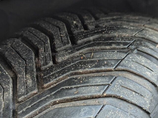 Серый Шевроле Лачетти, объемом двигателя 1.8 л и пробегом 357 тыс. км за 3500 $, фото 12 на Automoto.ua