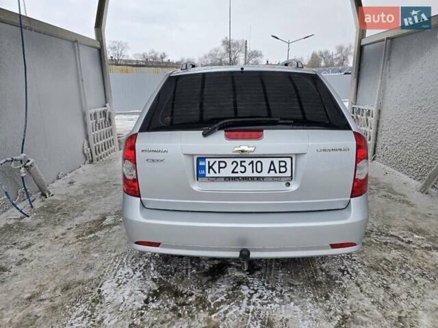 Серый Шевроле Лачетти, объемом двигателя 1.8 л и пробегом 185 тыс. км за 5000 $, фото 4 на Automoto.ua