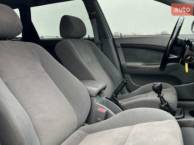 Сірий Шевроле Лачетті, об'ємом двигуна 1.8 л та пробігом 70 тис. км за 6999 $, фото 13 на Automoto.ua