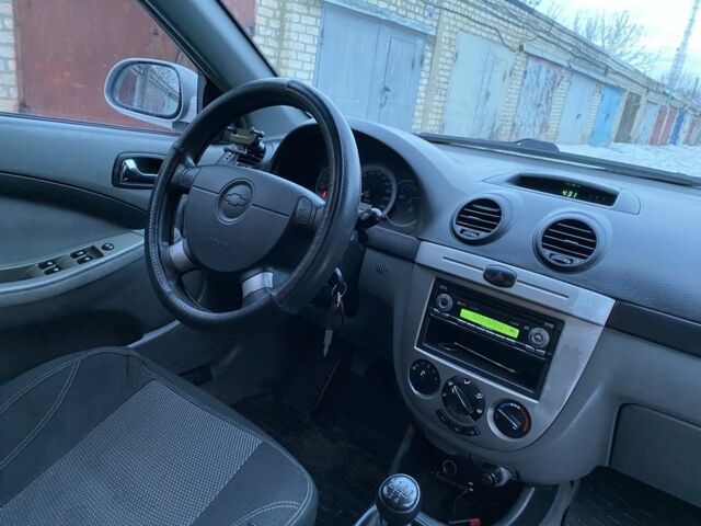 Серый Шевроле Лачетти, объемом двигателя 1.6 л и пробегом 218 тыс. км за 4500 $, фото 14 на Automoto.ua