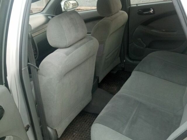 Серый Шевроле Лачетти, объемом двигателя 2 л и пробегом 170 тыс. км за 3300 $, фото 3 на Automoto.ua