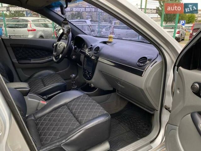 Серый Шевроле Лачетти, объемом двигателя 1.8 л и пробегом 226 тыс. км за 5600 $, фото 12 на Automoto.ua