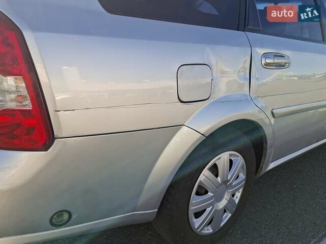 Серый Шевроле Лачетти, объемом двигателя 1.8 л и пробегом 212 тыс. км за 3500 $, фото 11 на Automoto.ua