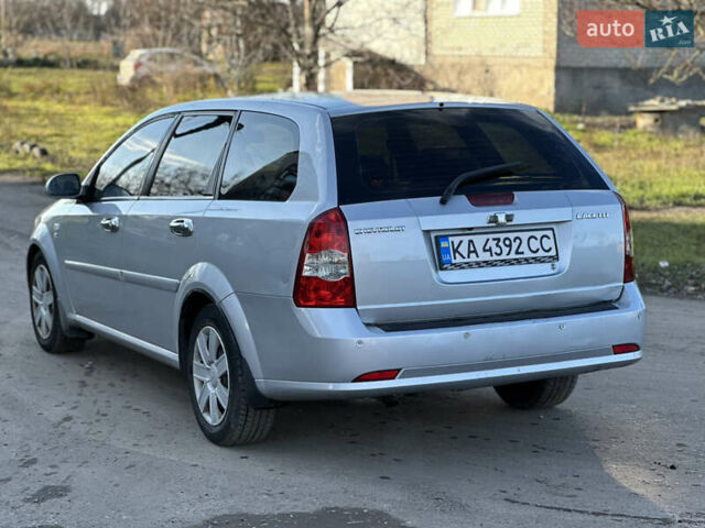 Сірий Шевроле Лачетті, об'ємом двигуна 1.8 л та пробігом 231 тис. км за 3900 $, фото 2 на Automoto.ua