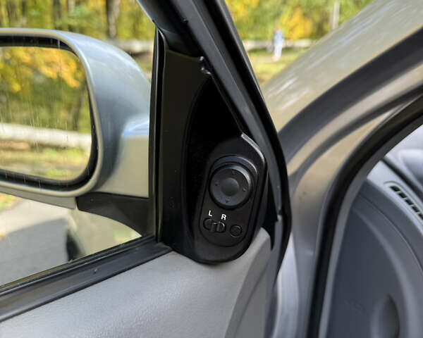 Серый Шевроле Лачетти, объемом двигателя 1.8 л и пробегом 230 тыс. км за 4200 $, фото 9 на Automoto.ua