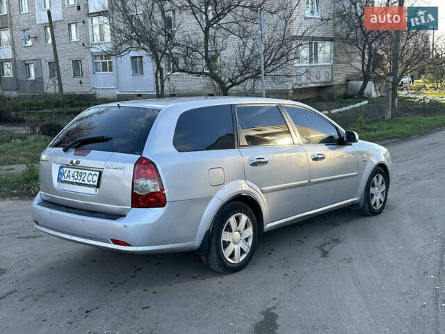 Сірий Шевроле Лачетті, об'ємом двигуна 1.8 л та пробігом 231 тис. км за 3900 $, фото 8 на Automoto.ua