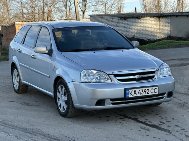 Сірий Шевроле Лачетті, об'ємом двигуна 1.8 л та пробігом 231 тис. км за 3900 $, фото 4 на Automoto.ua