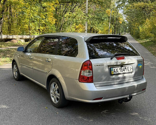 Серый Шевроле Лачетти, объемом двигателя 1.8 л и пробегом 230 тыс. км за 4200 $, фото 4 на Automoto.ua