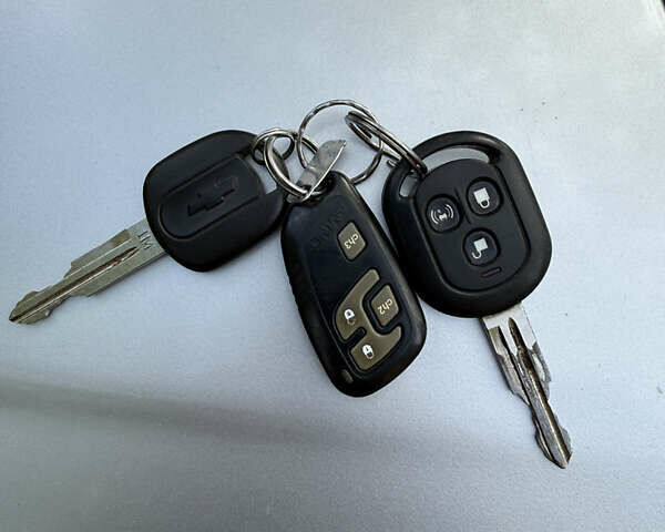 Серый Шевроле Лачетти, объемом двигателя 1.8 л и пробегом 230 тыс. км за 4200 $, фото 26 на Automoto.ua