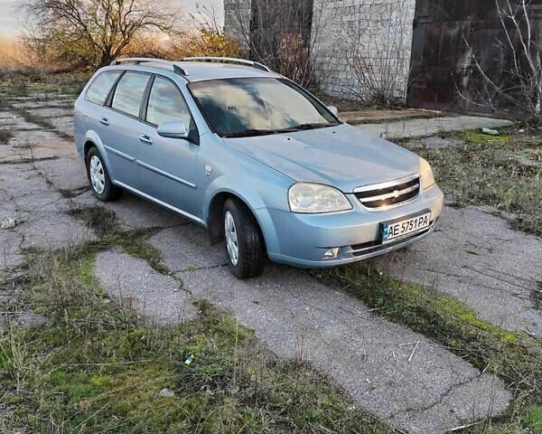 Серый Шевроле Лачетти, объемом двигателя 1.6 л и пробегом 240 тыс. км за 4400 $, фото 5 на Automoto.ua