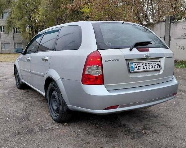 Серый Шевроле Лачетти, объемом двигателя 1.8 л и пробегом 350 тыс. км за 4200 $, фото 1 на Automoto.ua