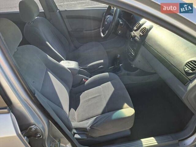 Серый Шевроле Лачетти, объемом двигателя 1.8 л и пробегом 212 тыс. км за 3500 $, фото 17 на Automoto.ua