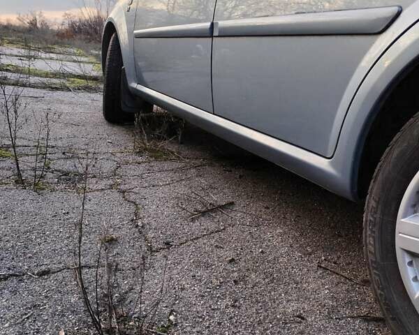 Серый Шевроле Лачетти, объемом двигателя 1.6 л и пробегом 240 тыс. км за 4400 $, фото 45 на Automoto.ua