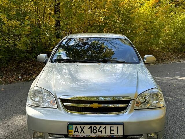 Сірий Шевроле Лачетті, об'ємом двигуна 1.8 л та пробігом 230 тис. км за 4200 $, фото 5 на Automoto.ua