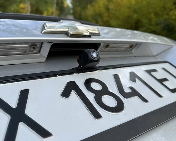 Серый Шевроле Лачетти, объемом двигателя 1.8 л и пробегом 230 тыс. км за 4200 $, фото 18 на Automoto.ua