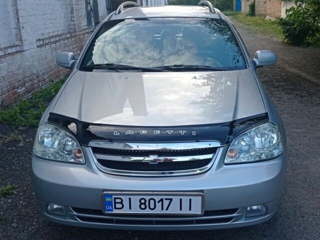 Серый Шевроле Лачетти, объемом двигателя 1.6 л и пробегом 300 тыс. км за 3600 $, фото 2 на Automoto.ua