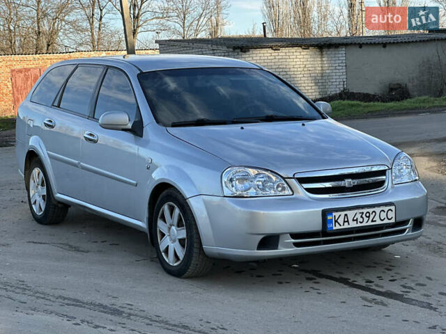 Сірий Шевроле Лачетті, об'ємом двигуна 1.8 л та пробігом 231 тис. км за 3900 $, фото 1 на Automoto.ua