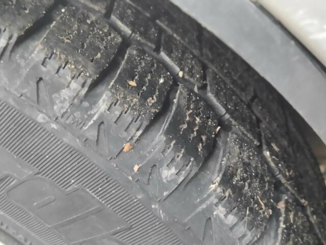 Серый Шевроле Лачетти, объемом двигателя 1.8 л и пробегом 357 тыс. км за 5200 $, фото 21 на Automoto.ua