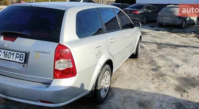 Серый Шевроле Лачетти, объемом двигателя 1.8 л и пробегом 229 тыс. км за 4700 $, фото 3 на Automoto.ua