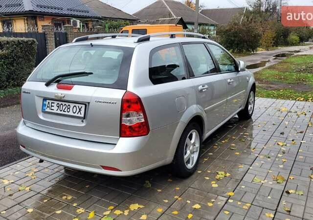 Серый Шевроле Лачетти, объемом двигателя 1.6 л и пробегом 244 тыс. км за 5500 $, фото 7 на Automoto.ua