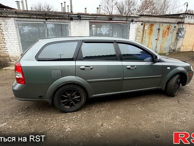 Серый Шевроле Лачетти, объемом двигателя 1.8 л и пробегом 190 тыс. км за 4800 $, фото 5 на Automoto.ua