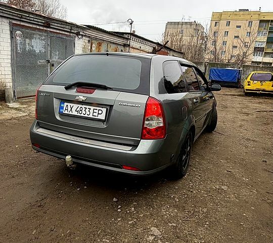 Серый Шевроле Лачетти, объемом двигателя 1.8 л и пробегом 190 тыс. км за 4800 $, фото 4 на Automoto.ua
