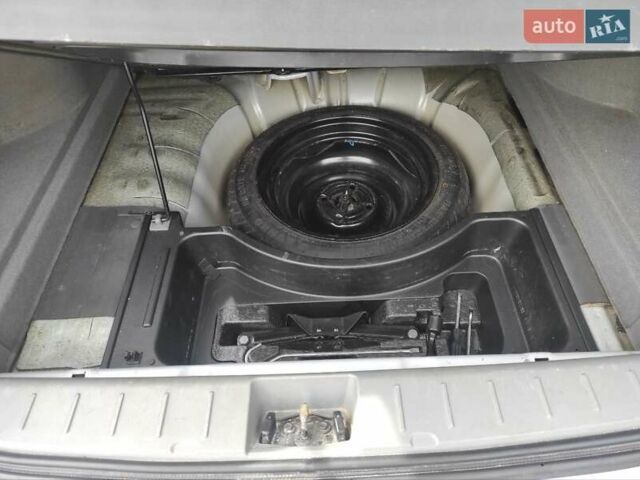 Серый Шевроле Лачетти, объемом двигателя 1.6 л и пробегом 168 тыс. км за 4500 $, фото 8 на Automoto.ua