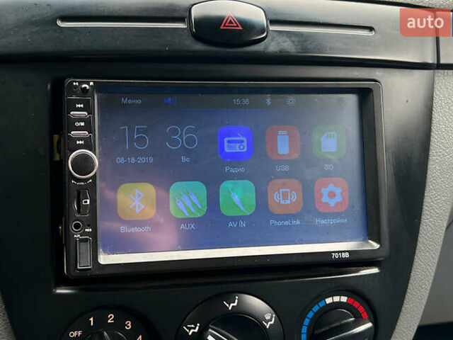 Сірий Шевроле Лачетті, об'ємом двигуна 1.6 л та пробігом 166 тис. км за 4999 $, фото 12 на Automoto.ua