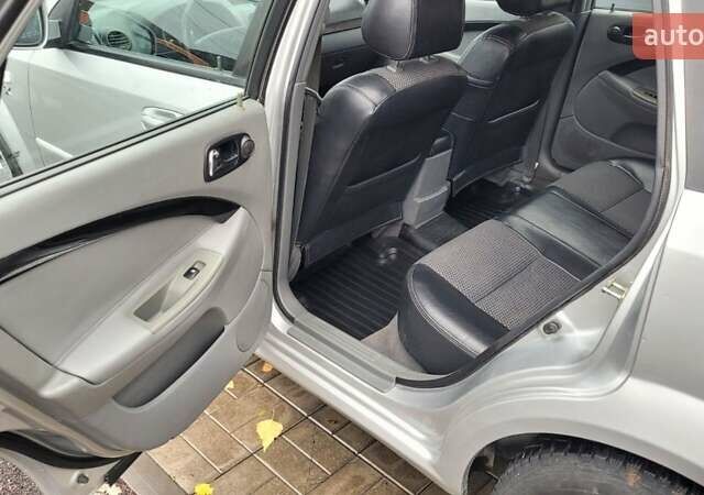 Серый Шевроле Лачетти, объемом двигателя 1.6 л и пробегом 244 тыс. км за 5500 $, фото 14 на Automoto.ua