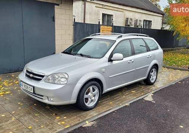 Серый Шевроле Лачетти, объемом двигателя 1.6 л и пробегом 244 тыс. км за 5500 $, фото 6 на Automoto.ua