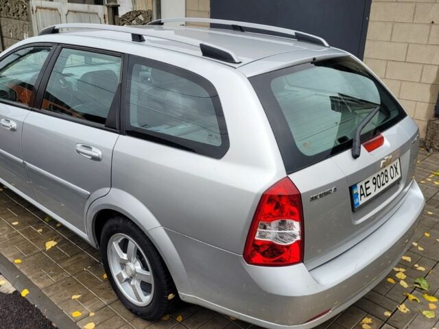 Серый Шевроле Лачетти, объемом двигателя 1.6 л и пробегом 244 тыс. км за 5500 $, фото 3 на Automoto.ua