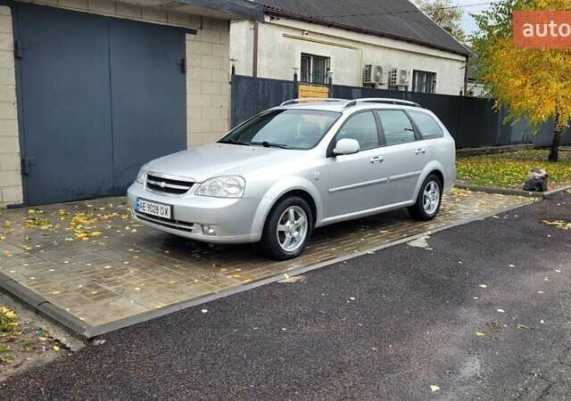 Серый Шевроле Лачетти, объемом двигателя 1.6 л и пробегом 244 тыс. км за 5500 $, фото 13 на Automoto.ua