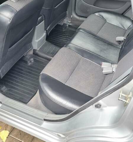 Серый Шевроле Лачетти, объемом двигателя 1.6 л и пробегом 244 тыс. км за 5500 $, фото 15 на Automoto.ua