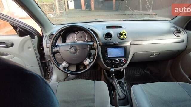 Сірий Шевроле Лачетті, об'ємом двигуна 1.8 л та пробігом 160 тис. км за 4600 $, фото 11 на Automoto.ua