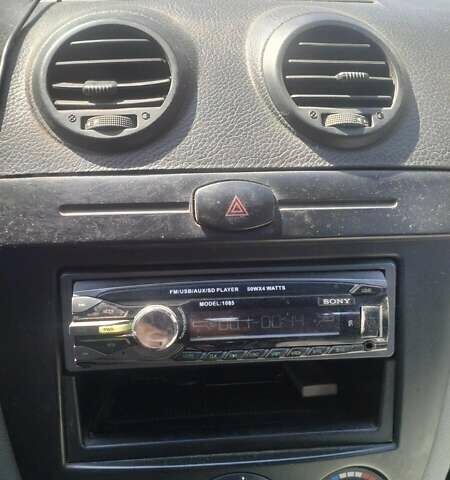 Серый Шевроле Лачетти, объемом двигателя 1.8 л и пробегом 160 тыс. км за 5800 $, фото 6 на Automoto.ua