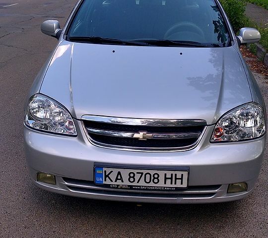 Сірий Шевроле Лачетті, об'ємом двигуна 1.8 л та пробігом 186 тис. км за 5850 $, фото 1 на Automoto.ua