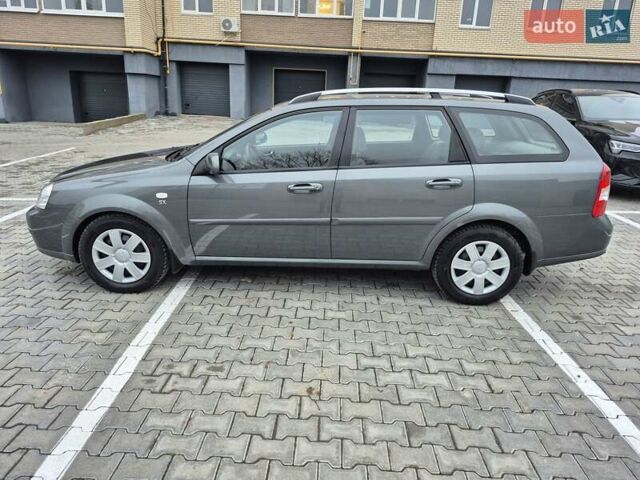 Серый Шевроле Лачетти, объемом двигателя 1.8 л и пробегом 52 тыс. км за 7500 $, фото 4 на Automoto.ua