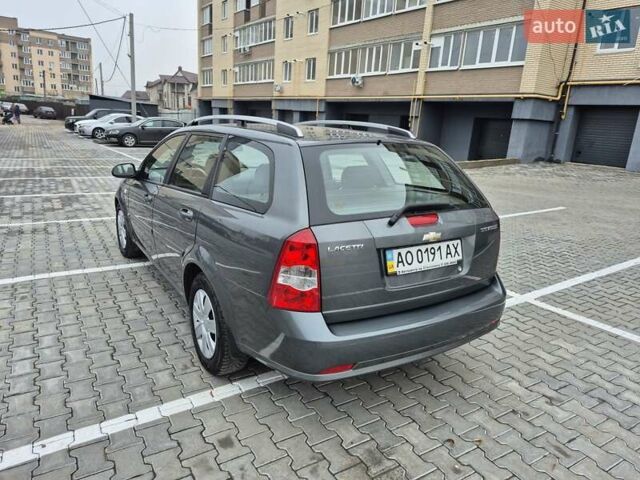 Серый Шевроле Лачетти, объемом двигателя 1.8 л и пробегом 52 тыс. км за 7500 $, фото 1 на Automoto.ua