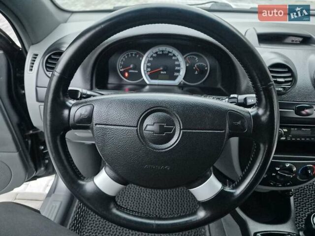 Серый Шевроле Лачетти, объемом двигателя 1.8 л и пробегом 52 тыс. км за 7500 $, фото 63 на Automoto.ua