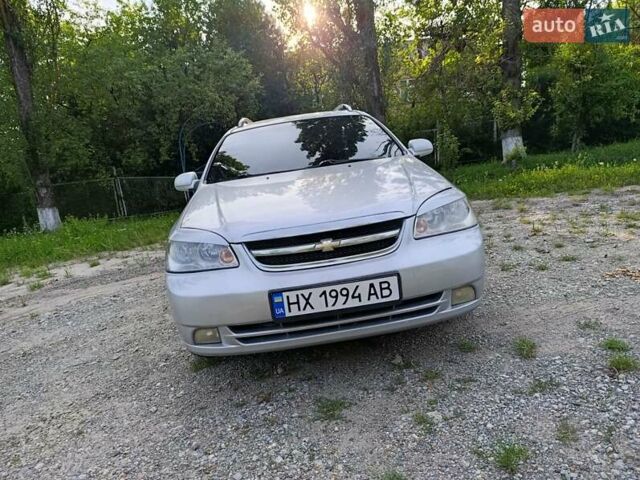 Серый Шевроле Лачетти, объемом двигателя 1.8 л и пробегом 265 тыс. км за 4750 $, фото 1 на Automoto.ua