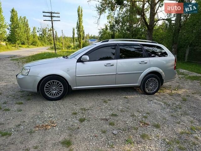 Серый Шевроле Лачетти, объемом двигателя 1.8 л и пробегом 255 тыс. км за 5400 $, фото 9 на Automoto.ua