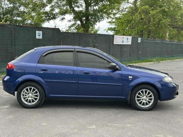 Синій Шевроле Лачетті, об'ємом двигуна 1.6 л та пробігом 212 тис. км за 3900 $, фото 4 на Automoto.ua