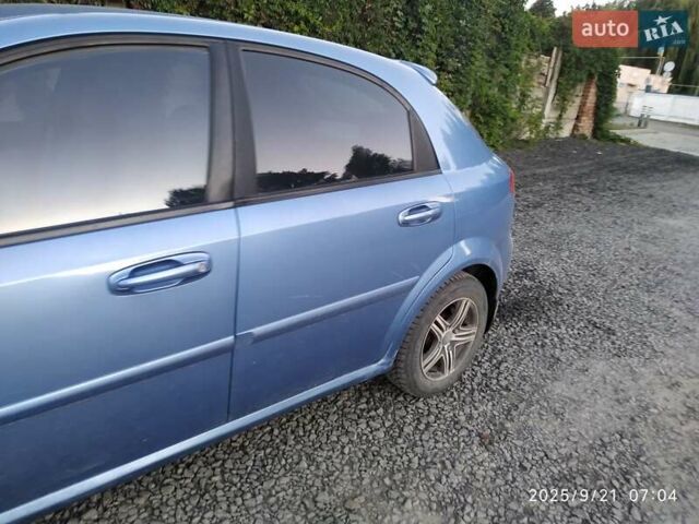 Синій Шевроле Лачетті, об'ємом двигуна 1.6 л та пробігом 223 тис. км за 3200 $, фото 1 на Automoto.ua