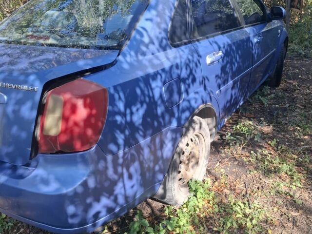 Синій Шевроле Лачетті, об'ємом двигуна 1.8 л та пробігом 301 тис. км за 2800 $, фото 1 на Automoto.ua