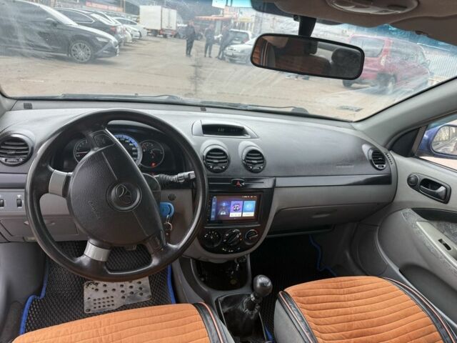 Синій Шевроле Лачетті, об'ємом двигуна 1.6 л та пробігом 300 тис. км за 3200 $, фото 10 на Automoto.ua