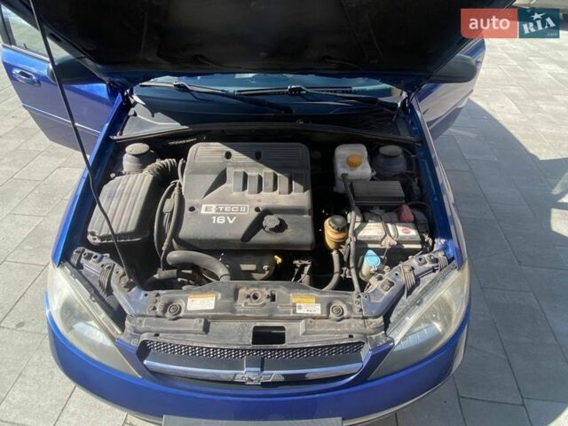 Синій Шевроле Лачетті, об'ємом двигуна 1.6 л та пробігом 245 тис. км за 3700 $, фото 14 на Automoto.ua