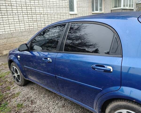 Синий Шевроле Лачетти, объемом двигателя 1.4 л и пробегом 178 тыс. км за 4000 $, фото 4 на Automoto.ua