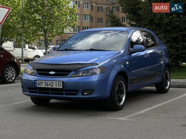 Синий Шевроле Лачетти, объемом двигателя 1.6 л и пробегом 190 тыс. км за 6200 $, фото 1 на Automoto.ua