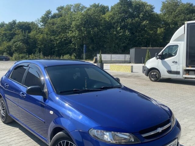 Синий Шевроле Лачетти, объемом двигателя 1.6 л и пробегом 233 тыс. км за 4038 $, фото 9 на Automoto.ua