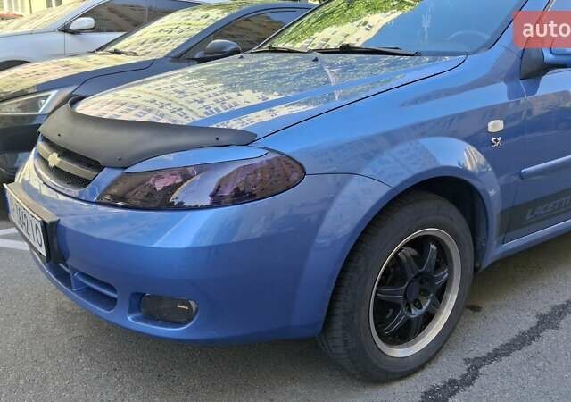 Синий Шевроле Лачетти, объемом двигателя 1.6 л и пробегом 190 тыс. км за 6200 $, фото 22 на Automoto.ua